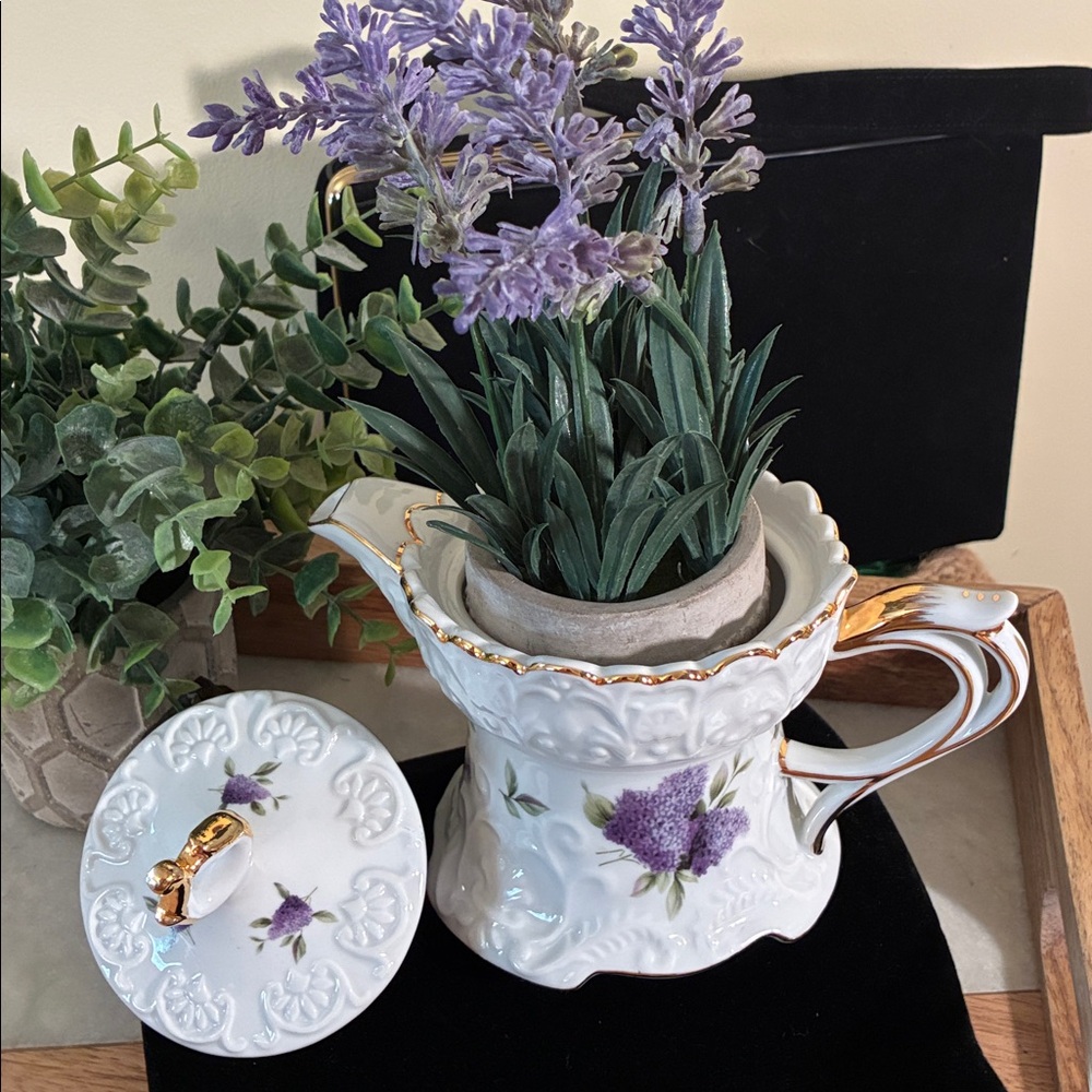 Floral Teapot with Gold Trim with Intricate Handle